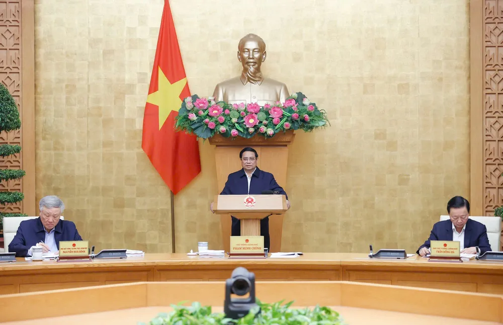 Thủ tướng Phạm Minh Chính chủ trì và phát biểu tại phiên họp Chính phủ chuyên đề về xây dựng pháp luật, sáng 7-1. Ảnh VIẾT CHUNG.jpg