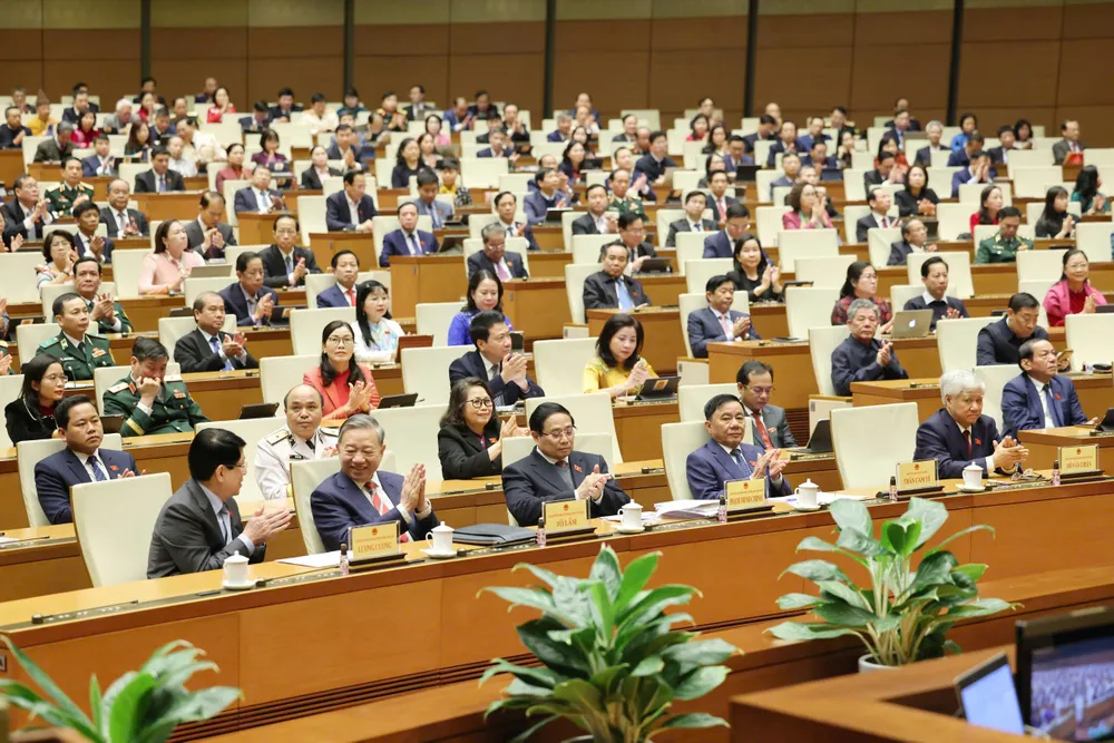 Các đại biểu dự phiên bế mạc.jpg