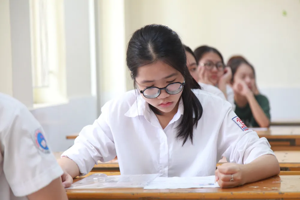 Hà Nội bỏ nhân điểm hệ số 2 môn Văn, Toán trong tuyển sinh vào lớp 10