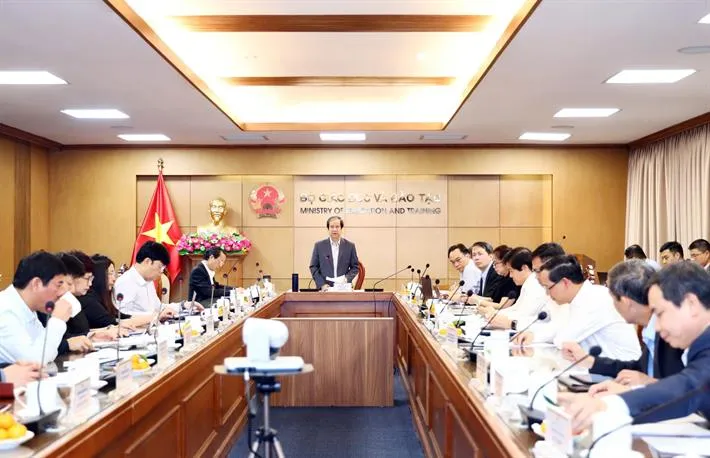 Ban chỉ đạo phát triển KH-CN, đổi mới sáng tạo, chuyển đổi số, cải cách hành chính và Đề án 06 của Bộ GD-ĐT họp phiên đầu tiên