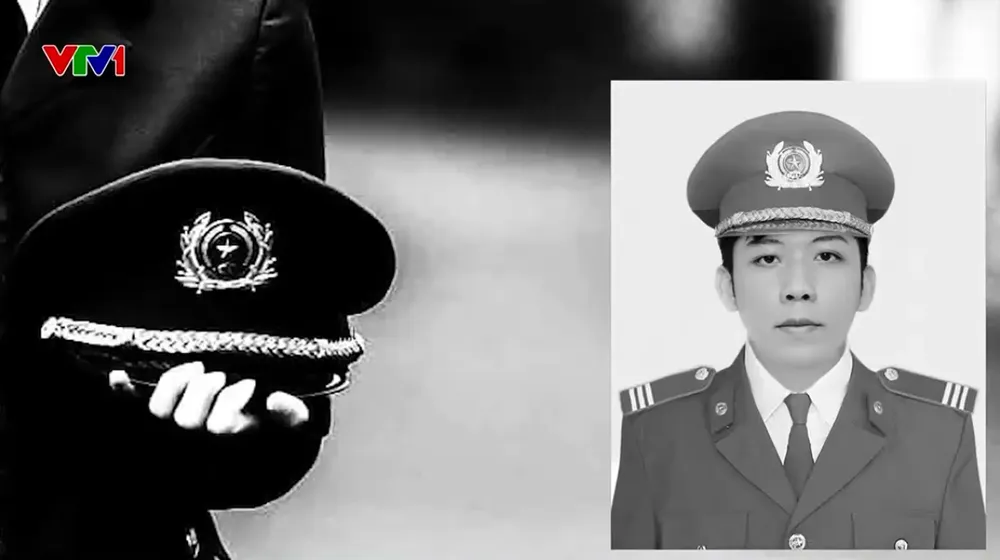 Đồng chí Nguyễn Ngọc Minh Nhật được thăng quân hàm vượt cấp. Ảnh: VTV