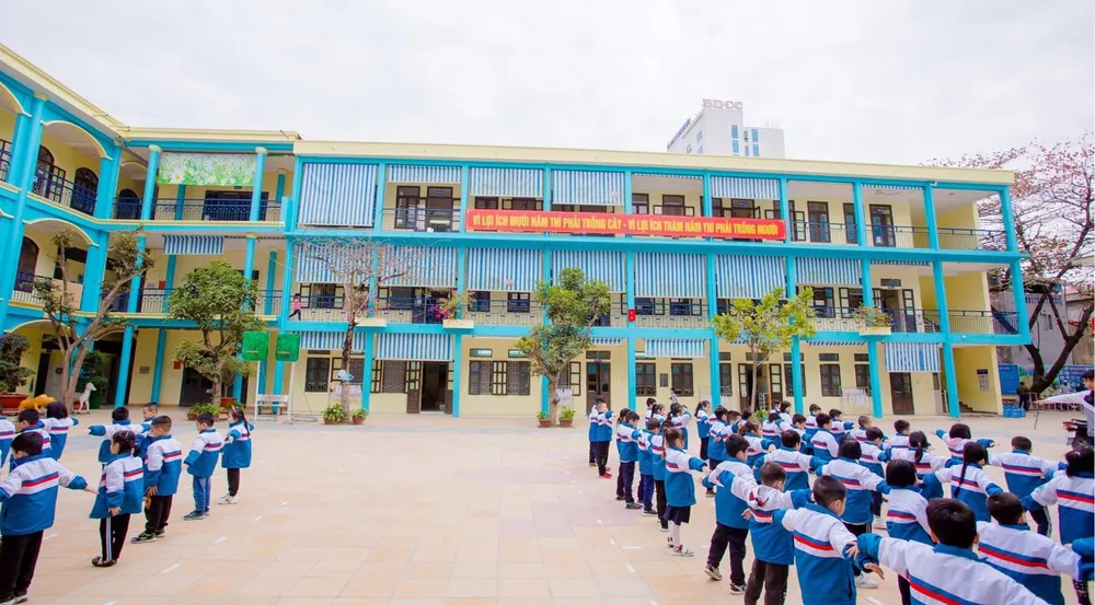 Bộ GD-ĐT đề nghị chuyển giao cho chính quyền cấp xã quản lý nhà nước các trường trung học cơ sở, tiểu học, mầm non