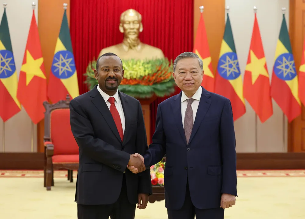 Tổng Bí thư Tô Lâm tiếp Thủ tướng Ethiopia Abiy Ahmed Ali, chiều 15-4. Ảnh QUANG PHÚC.jpg