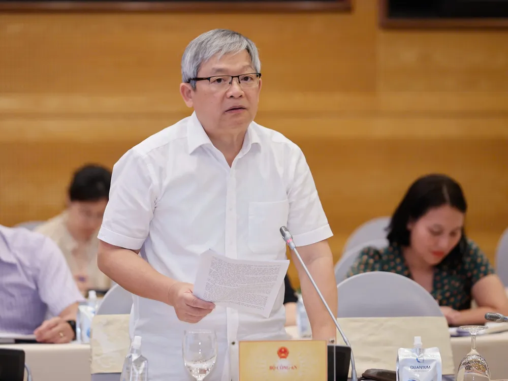 Thiếu tướng Hoàng Anh Tuyên, Người phát ngôn Bộ Công an. Ảnh: VIẾT CHUNG