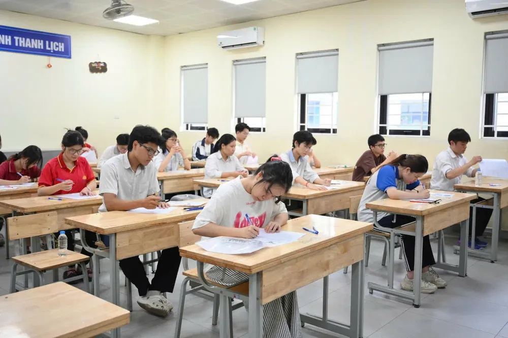 Thí sinh tiếp tục đăng ký, điều chỉnh nguyện vọng đến 17 giờ ngày 28-7