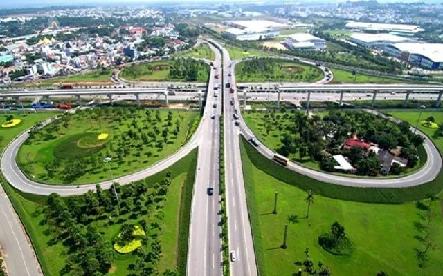 Thủ tướng biểu dương chủ đầu tư, ban quản lý dự án, thi công các công trình trọng điểm