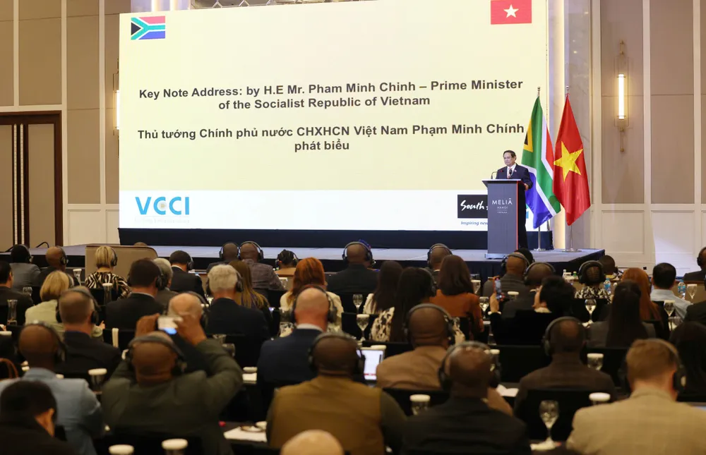  Diễn đàn doanh nghiệp Việt Nam - Nam Phi, chiều 24-10. Ảnh QUANG PHÚC