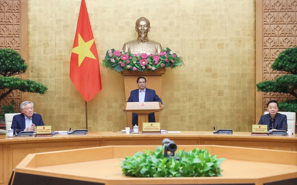Thủ tướng Phạm Minh Chính chủ trì phiên họp Chính phủ chuyên đề về các Nghị định về Trung tâm tài chính quốc tế tại Việt Nam. Ảnh: VIẾT CHUNG