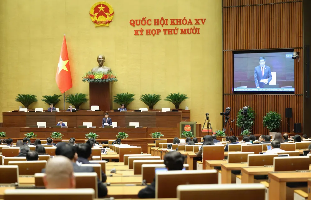 Phiên thảo luận sáng 8-12. Ảnh: QUANG PHÚC