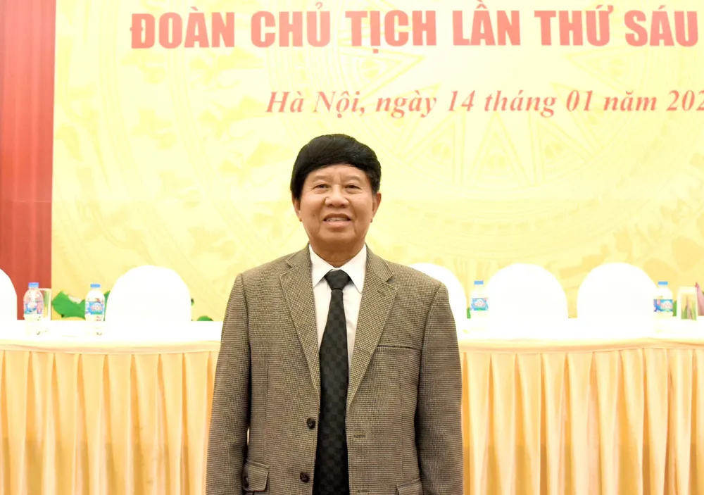 Thiếu tướng Vũ Hùng Vương, Anh hùng Lực lượng vũ trang nhân dân, Ủy viên Đoàn Chủ tịch Ủy ban Trung ương MTTQ Việt Nam, Phó Chủ tịch Thường trực Hội Cựu Công an nhân dân Việt Nam.png