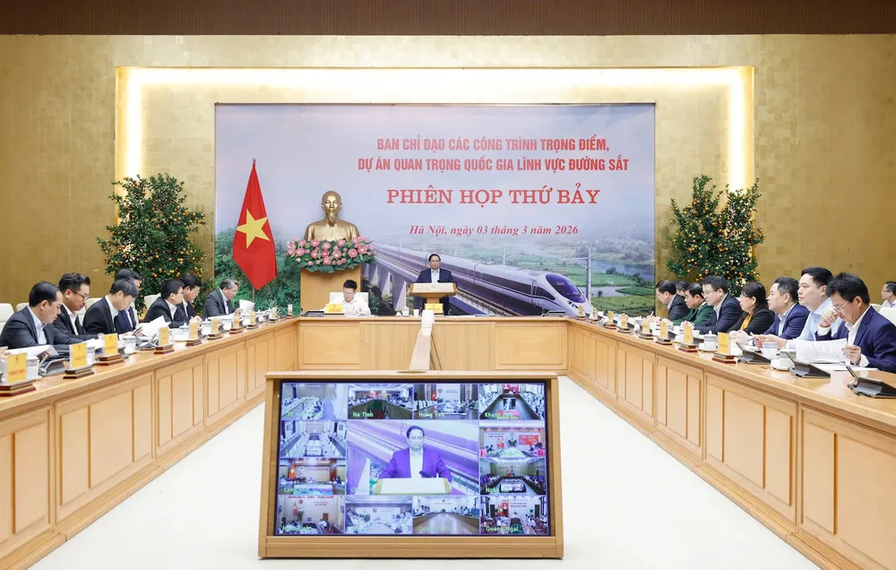 Thủ tướng Phạm Minh Chính chủ trì và phát biểu tại phiên họp thứ 7 của Ban Chỉ đạo các công trình trọng điểm, dự án quan trọng quốc gia lĩnh vực đường sắt, sáng 3-3. Ảnh VIẾT CHUNG.jpg