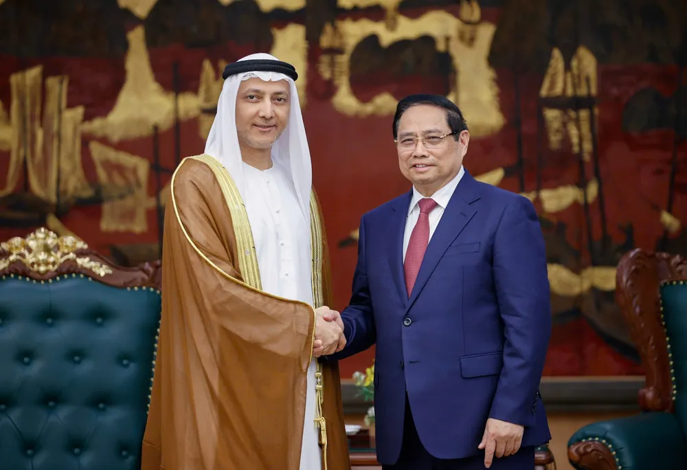 Thủ tướng Phạm Minh Chính tiếp Đại sứ Các Tiểu vương quốc Ả Rập Thống nhất tại Việt Nam.jpg