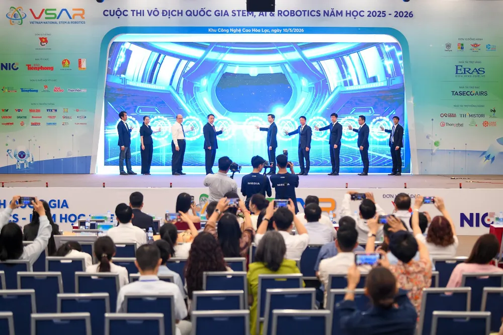 khai mạc.jpg