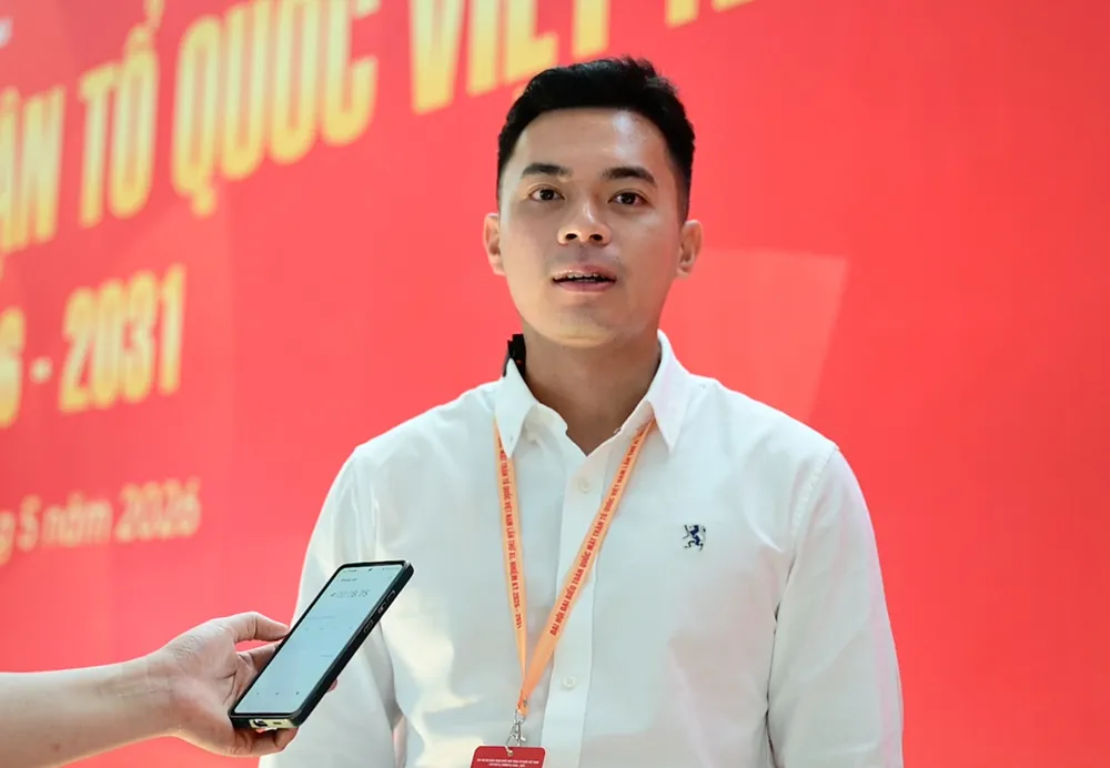 Huỳnh Tấn Đạt.jpg