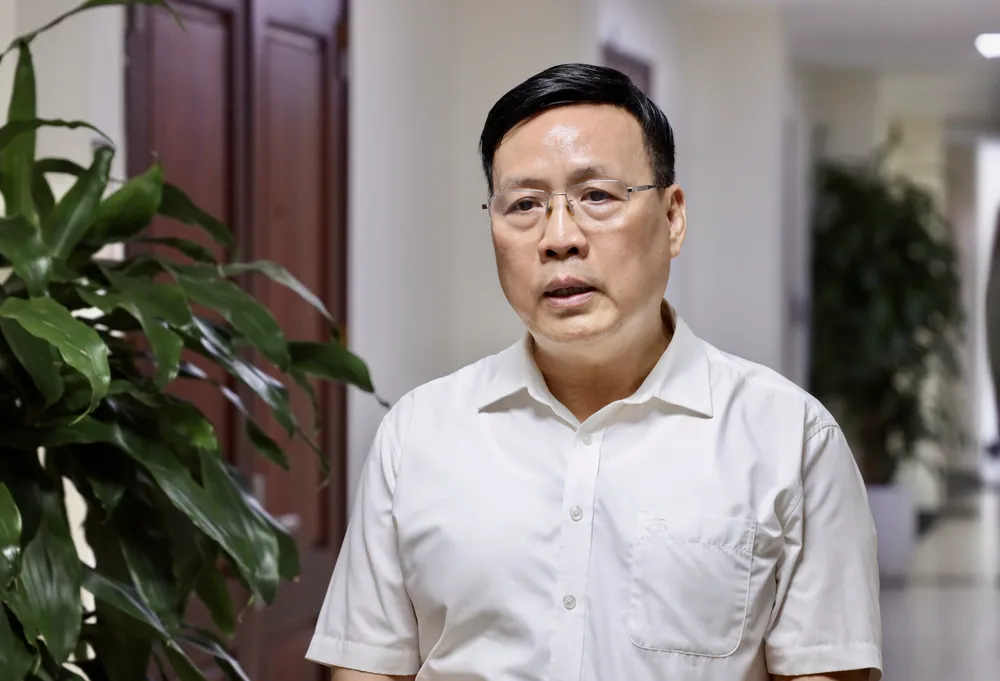GS.TSKH Nguyễn Đình Đức.jpg