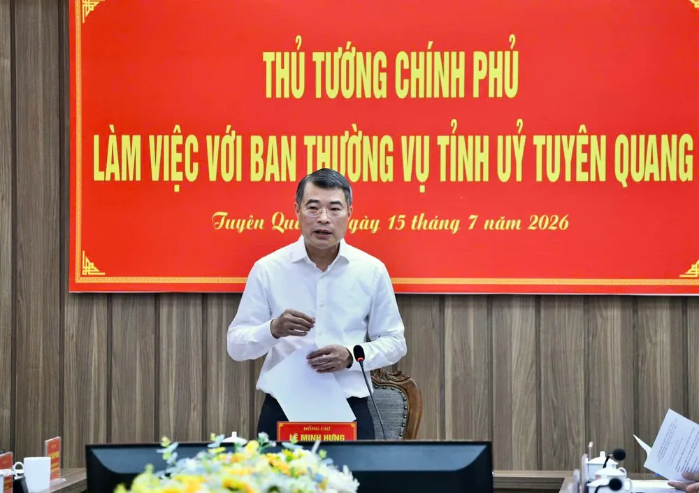 Thủ tướng Lê Minh Hưng làm việc với Ban Thường vụ Tỉnh ủy Tuyên Quang chiều 15-7. Ảnh: Thanh Hoa