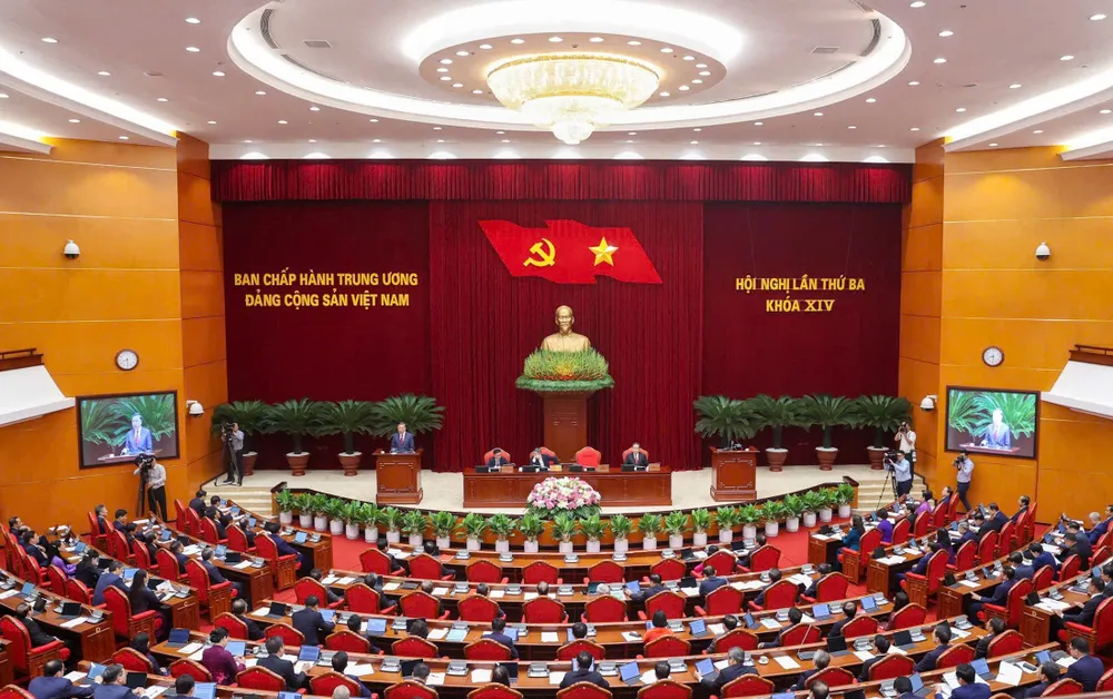 Hội nghị lần thứ 3 Ban Chấp hành Trung ương Đảng khóa XIV. Ảnh: VIẾT CHUNG