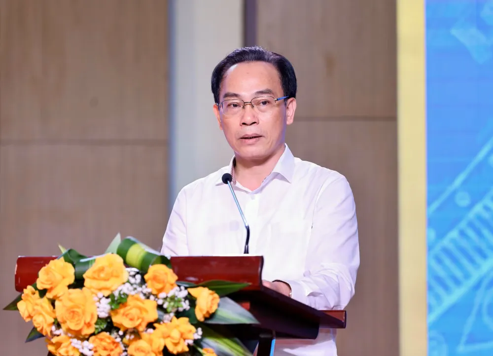 Bộ trưởng Bộ GD-ĐT Hoàng Minh Sơn phát biểu về vụ tiêu cực tại kỳ thi tốt nghiệp THPT 2026. Ảnh: THU MINH