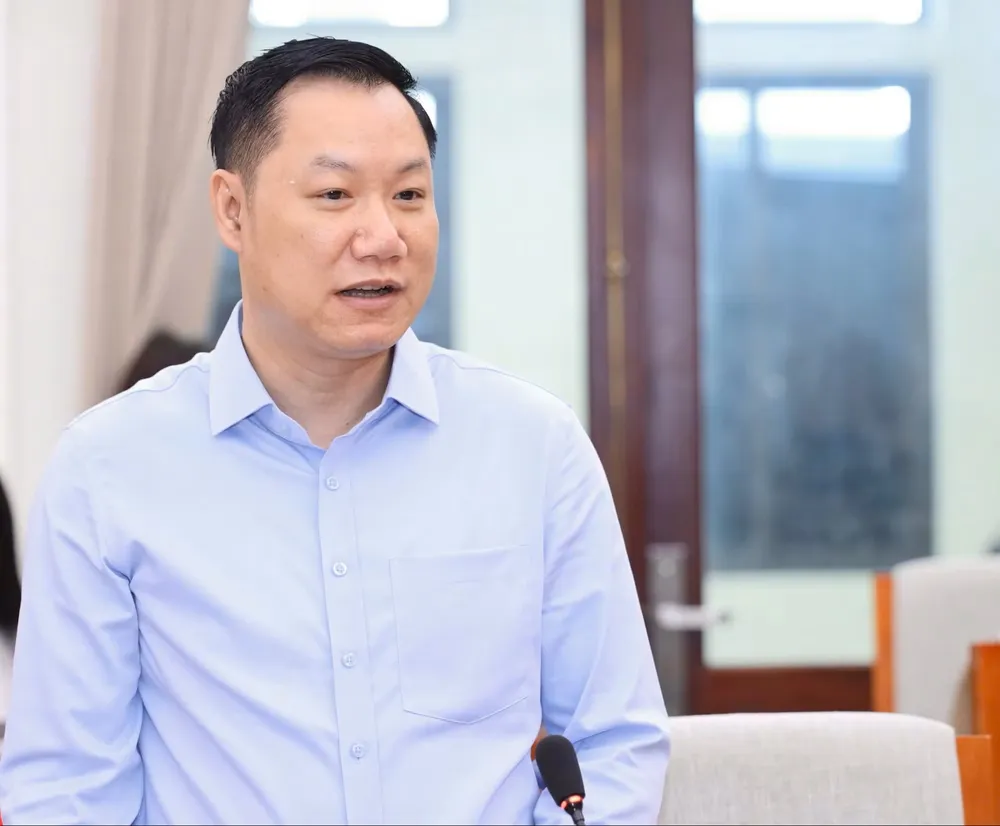 3 Ông Nguyễn Tiến Thảo - Vụ trưởng Vụ Giáo dục đại học (Bộ GD&ĐT) trao đổi tại họp báo.jpg