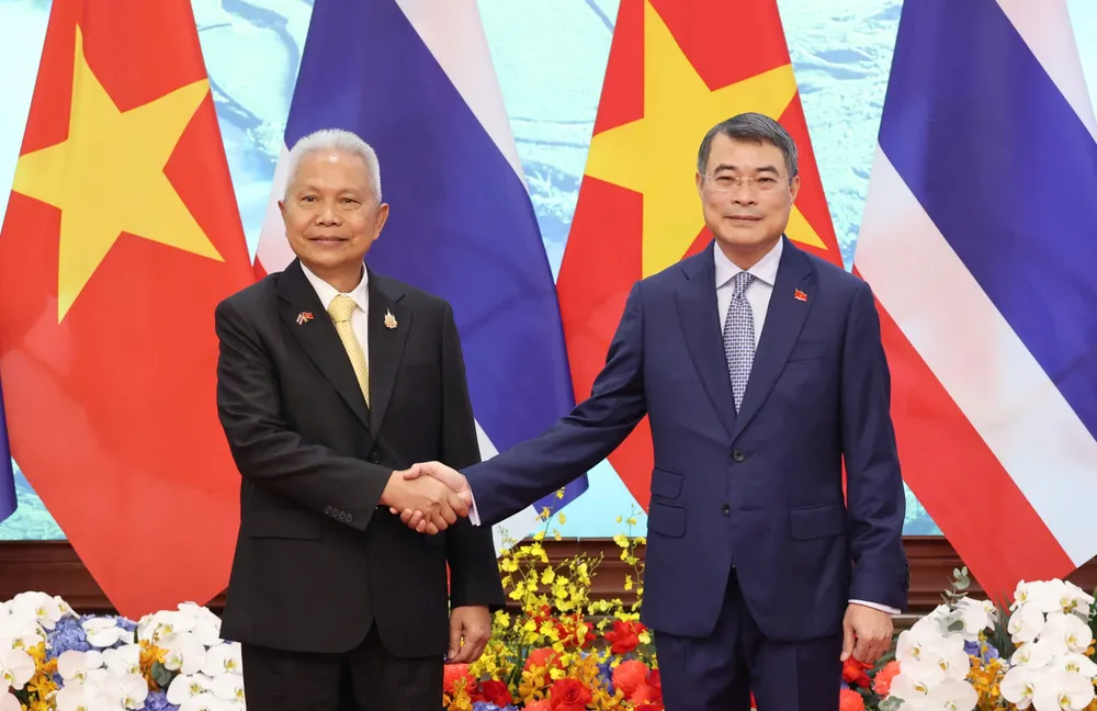 Thủ tướng Lê Minh Hưng hội kiến Chủ tịch Quốc hội kiêm Chủ tịch Hạ viện Vương quốc Thái Lan Sophon Zaram, chiều 6-8. Ảnh QUANG PHÚC.jpg