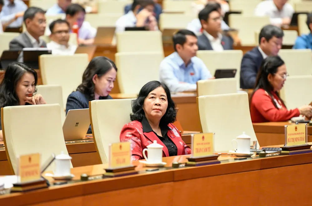 Các đại biểu dự phiên thảo luận. Ảnh: QUANG PHÚC