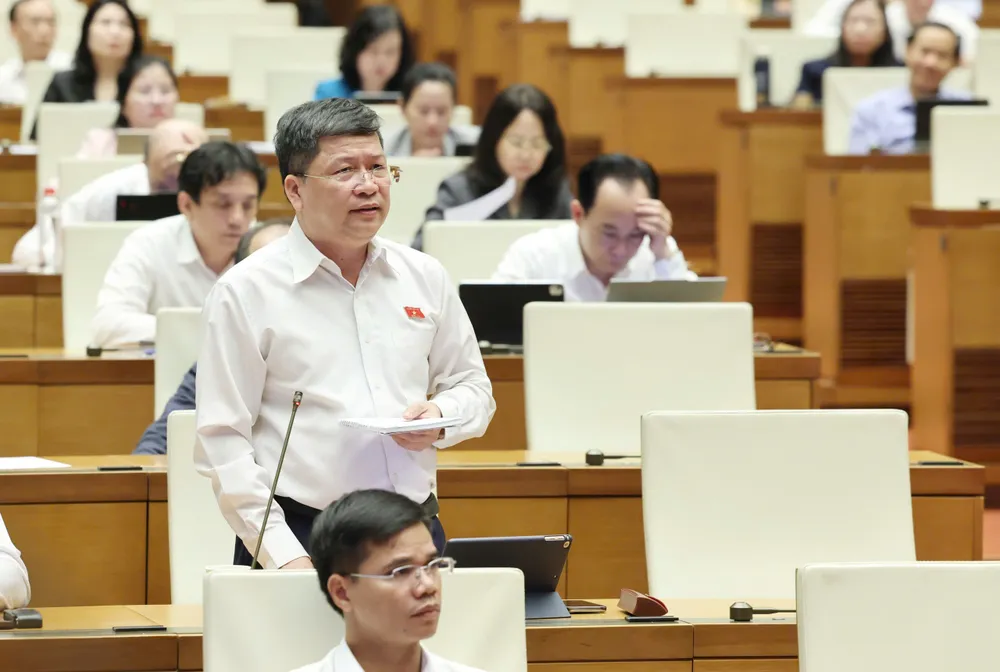 Đại biểu Tạ Văn Hạ (TP Đà Nẵng).jpg
