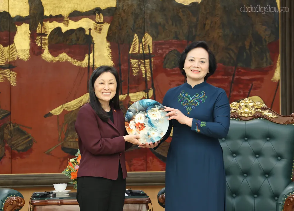 Phó Thủ tướng Phạm Thị Thanh Trà tiếp Đại sứ Đặc mệnh toàn quyền Hợp chúng quốc Hoa Kỳ tại Việt Nam Jennifer Wicks. Ảnh: VGP