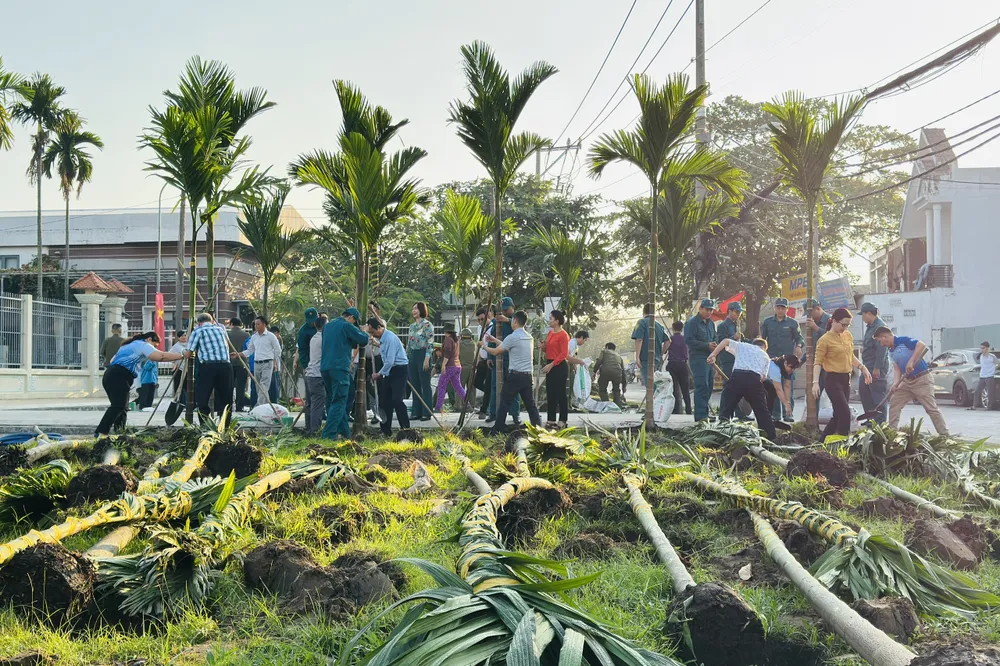 UBND phường Thới An tổ chức Lễ phát động ngày cây xanh Việt Nam năm 2026. Ảnh: ĐÌNH DƯ