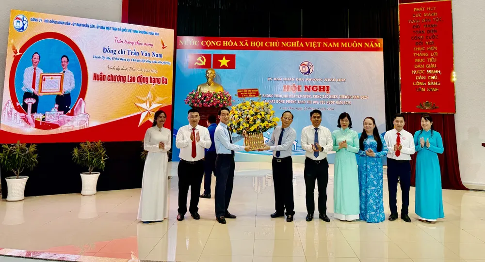 khen thưởng-h3.jpg