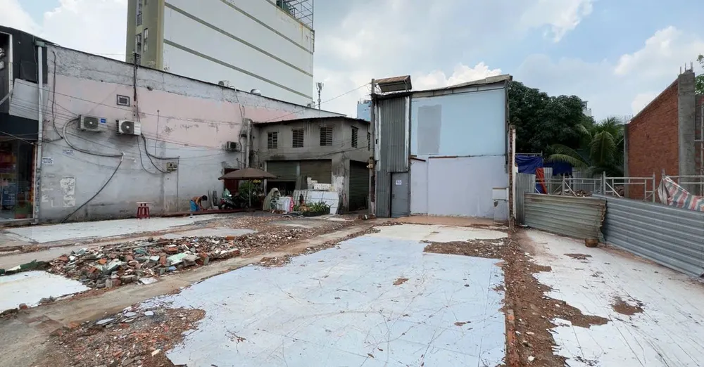 quoc lo 13-h2jpg.jpg