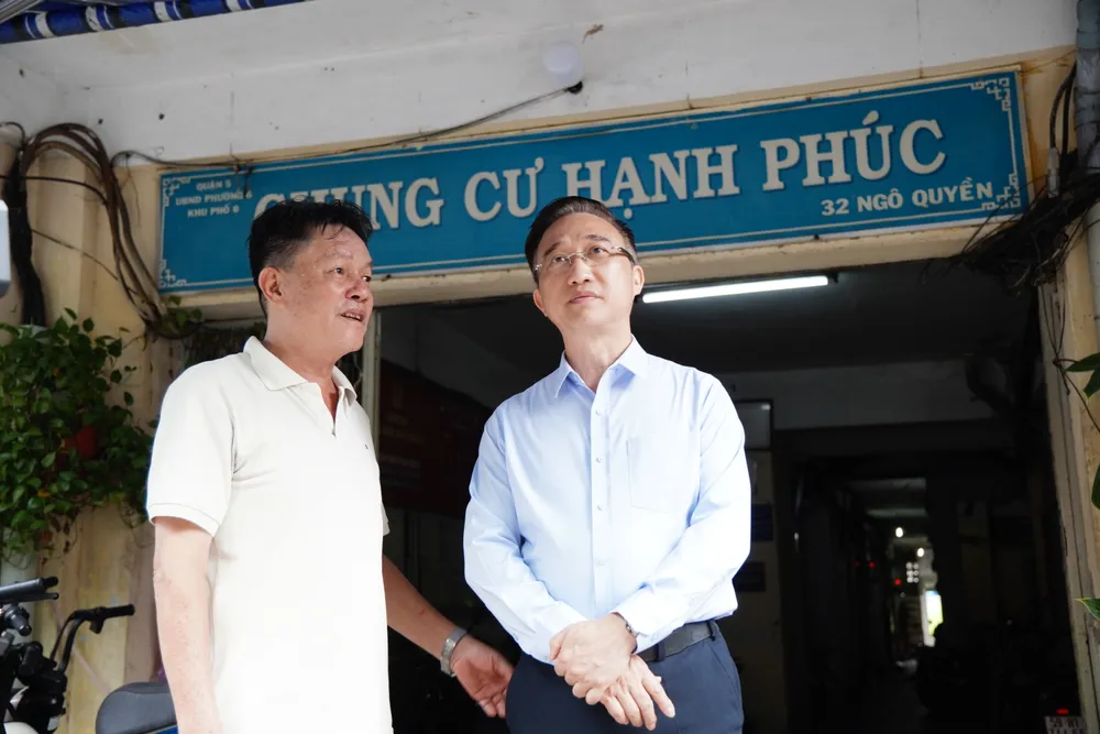 chung cu cũ.JPG
