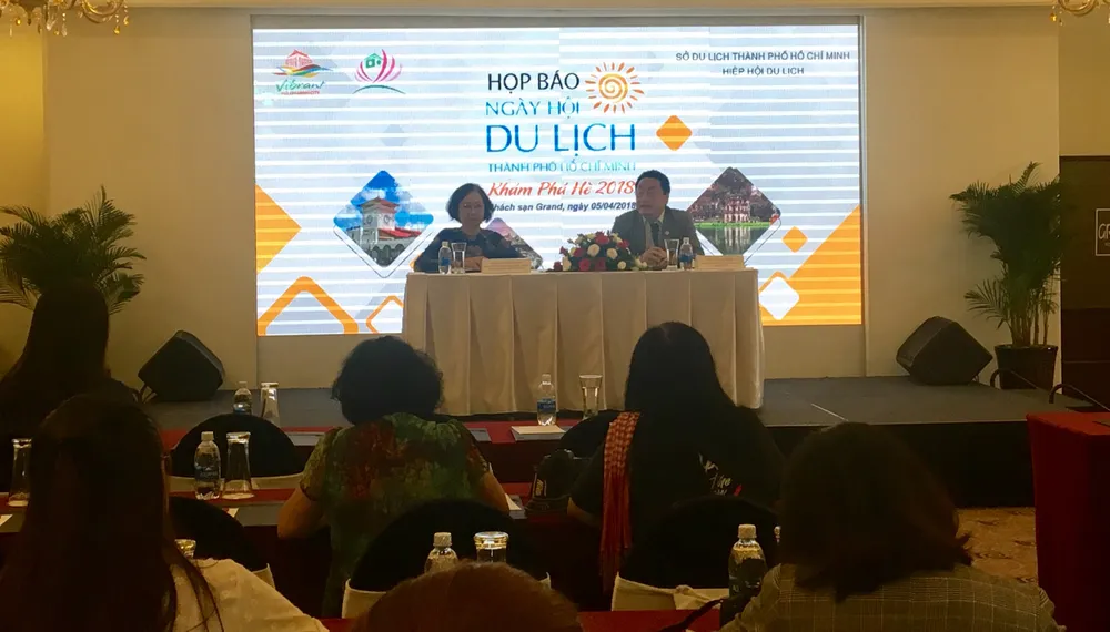 Hàng trăm ngàn phiếu quà tặng tại Ngày hội Du lịch TPHCM 2018 ảnh 2