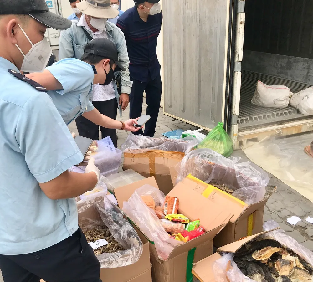 Người tiêu dùng biết hàng giả nhưng vẫn mua ảnh 1