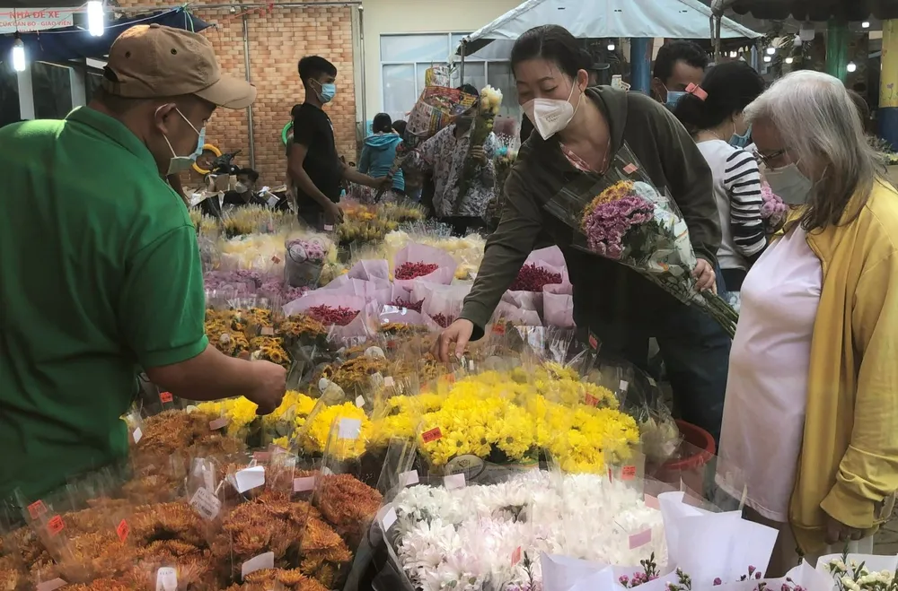 Chợ 29 tết đắt khách ảnh 1