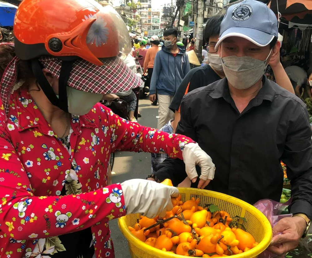 Chợ 29 tết đắt khách ảnh 2