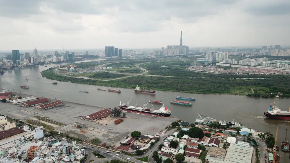 Chính thức thu phí cảng biển từ ngày 1-4 ảnh 4