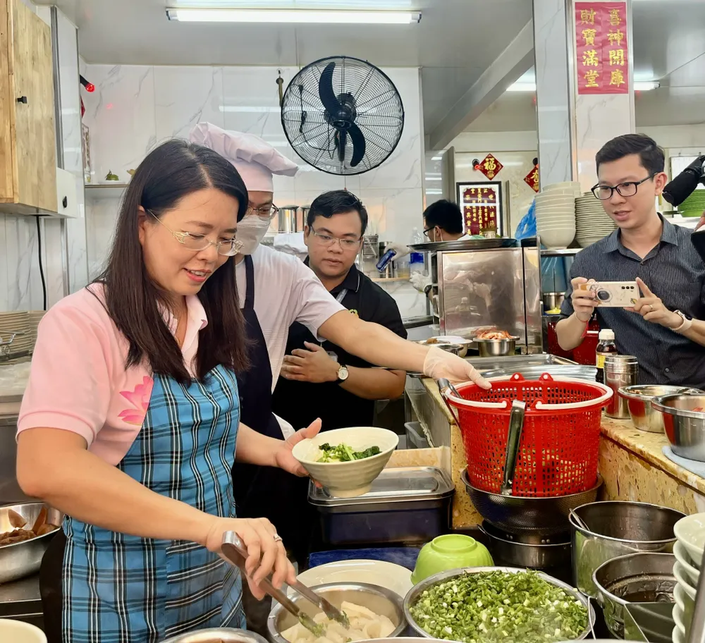 Quận 11 dự tính mở phố đi bộ kết hợp ẩm thực Hà Tôn Quyền ảnh 3