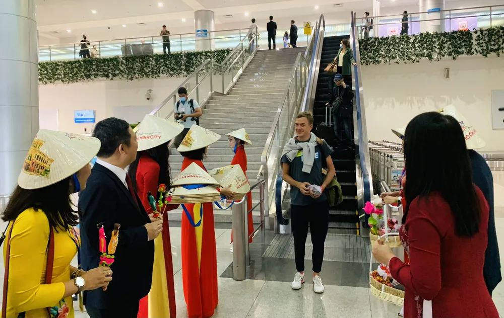 Lãnh đạo TPHCM tiếp đón khách quốc tế ghé thăm TPHCM Lãnh đạo TPHCM tiếp đón khách quốc tế ghé thăm TPHCM