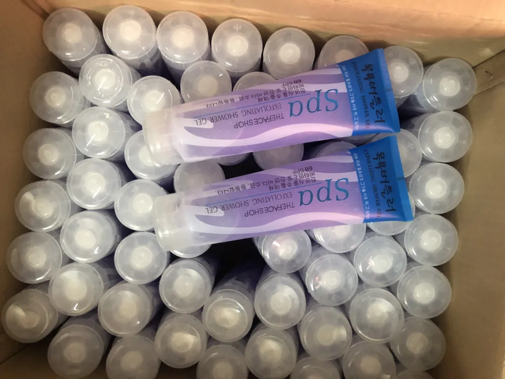 Số lượng mỹ phẩm có dấu hiệu nhập lậu bị phát hiện chiều 16-2