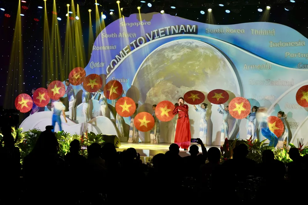 Hội chợ Du lịch quốc tế TPHCM lần thứ 17: Mở màn với sự kiện “Đêm Việt Nam” ảnh 1