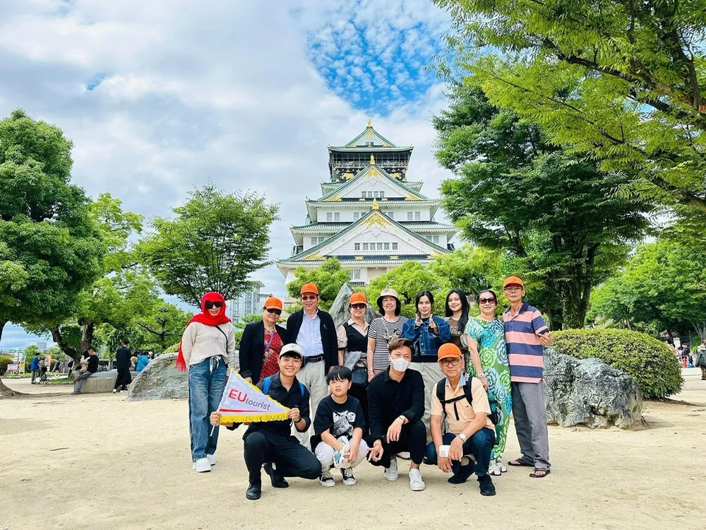 Khách đi tour do EUtourist thực hiện. Ảnh trên Fanpage EUtourist