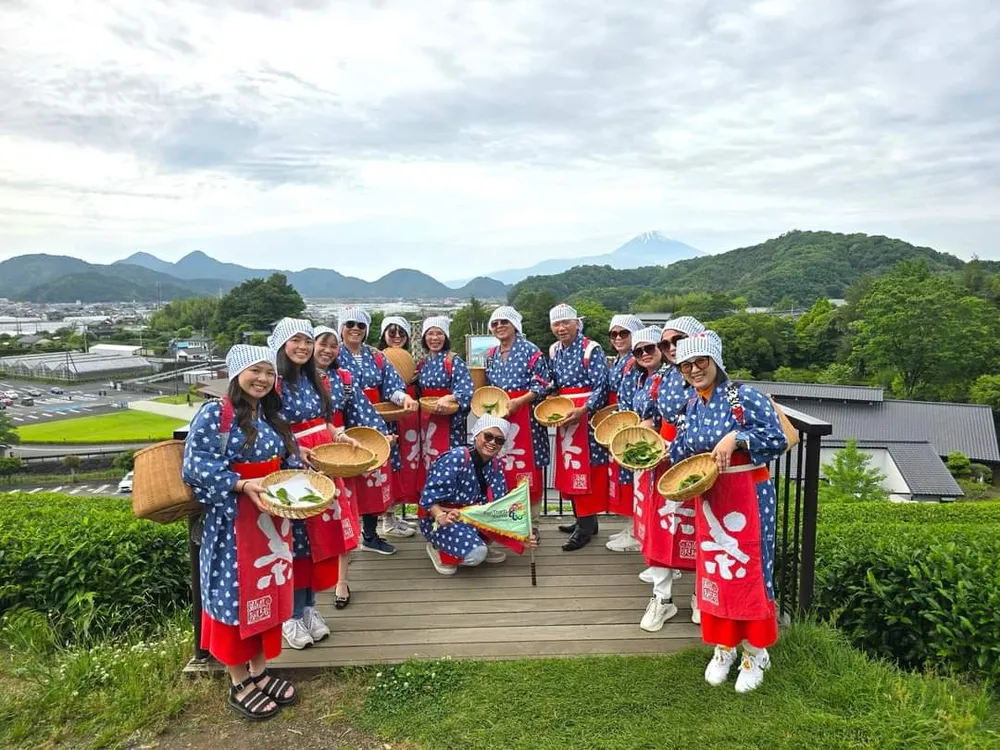 Khách Việt tham quan Nhật Bản do BenThanh Tourist tổ chức.jpg