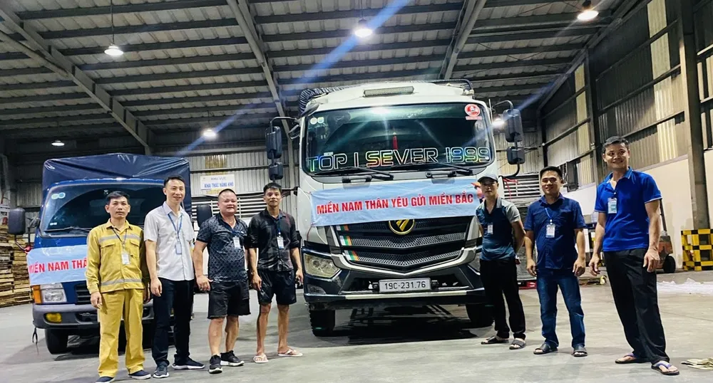 Các chuyến hàng của miền Nam.jpg