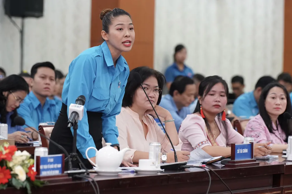 Thanh niên đối thoại.jpg