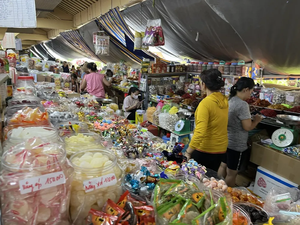 TPHCM: Giải tỏa, chuyển đổi công năng chợ hoạt động kém hiệu quả