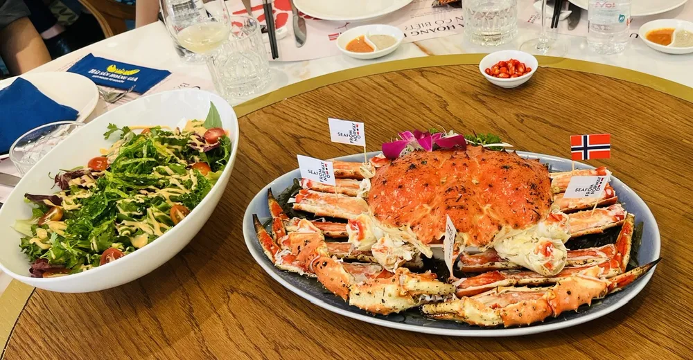 Cua hoàng đế.jpg