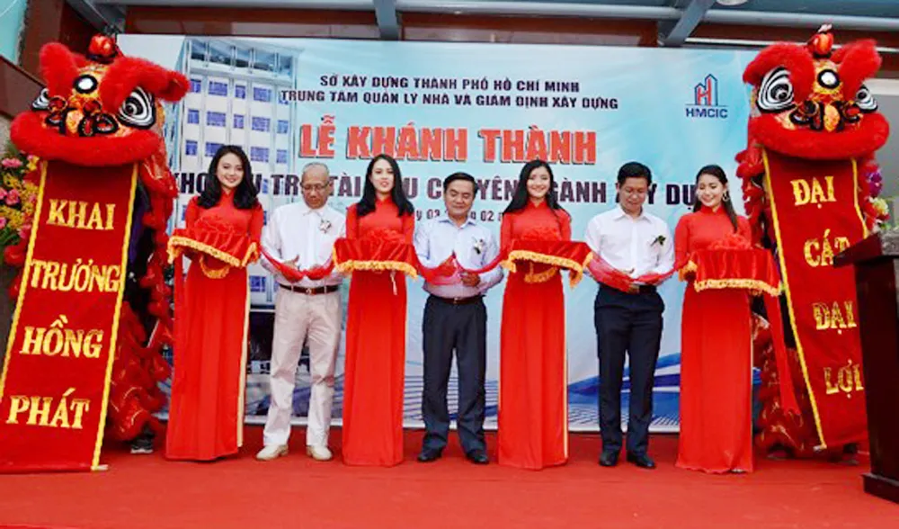 TPHCM không còn phải lưu hồ sơ xây dựng trong…nhà để xe ảnh 1