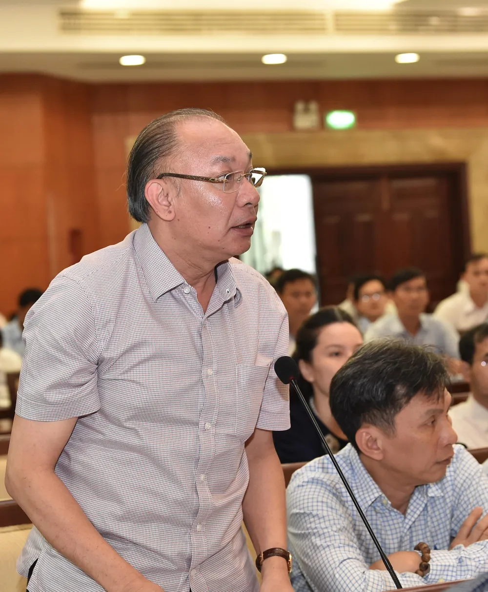 Áp dụng “kỳ họp không giấy” nhưng luôn cần công chức “4T” ảnh 4