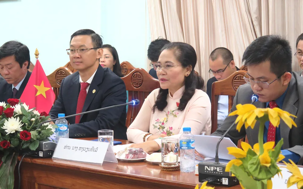 Lào đề nghị HĐND TPHCM chia sẻ kinh nghiệm phối hợp với chính quyền ảnh 3