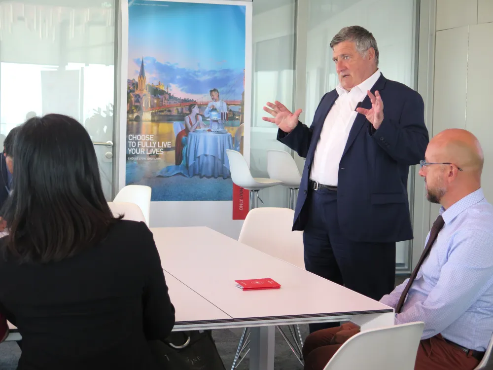 Đoàn Đại biểu Quốc hội TPHCM bắt đầu thăm và làm việc tại Pháp ảnh 1